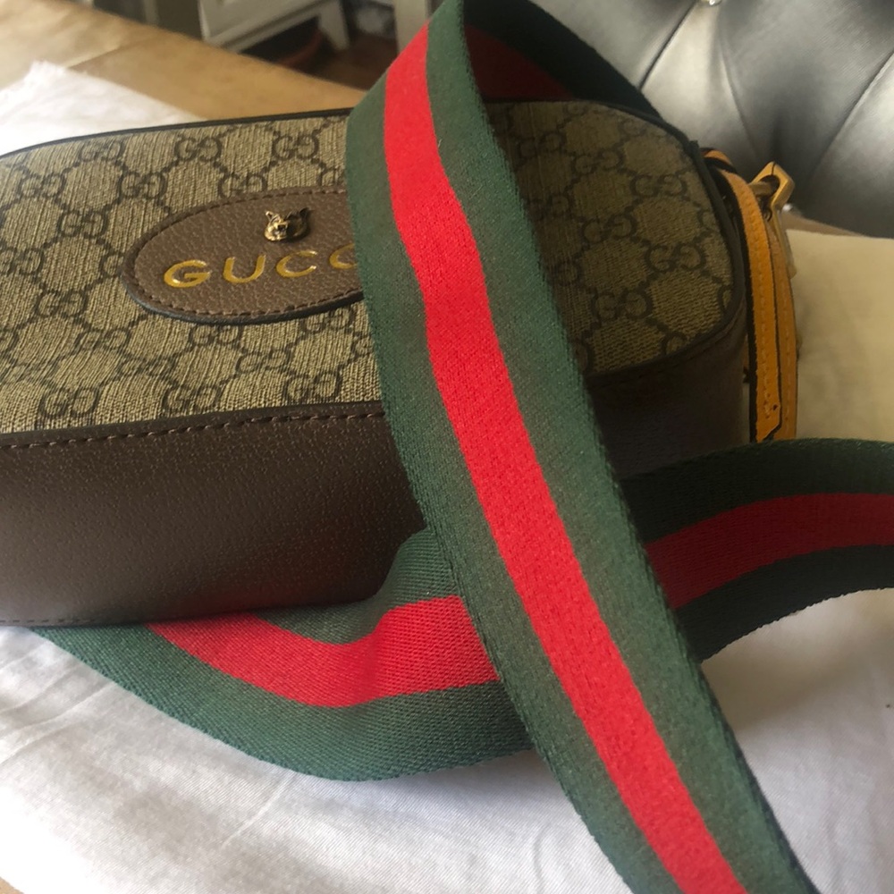 Crossbody Bag.